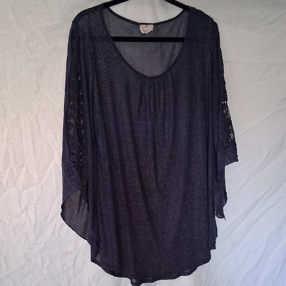 Gray and Black Oversized Dolman Sleeve Tunic